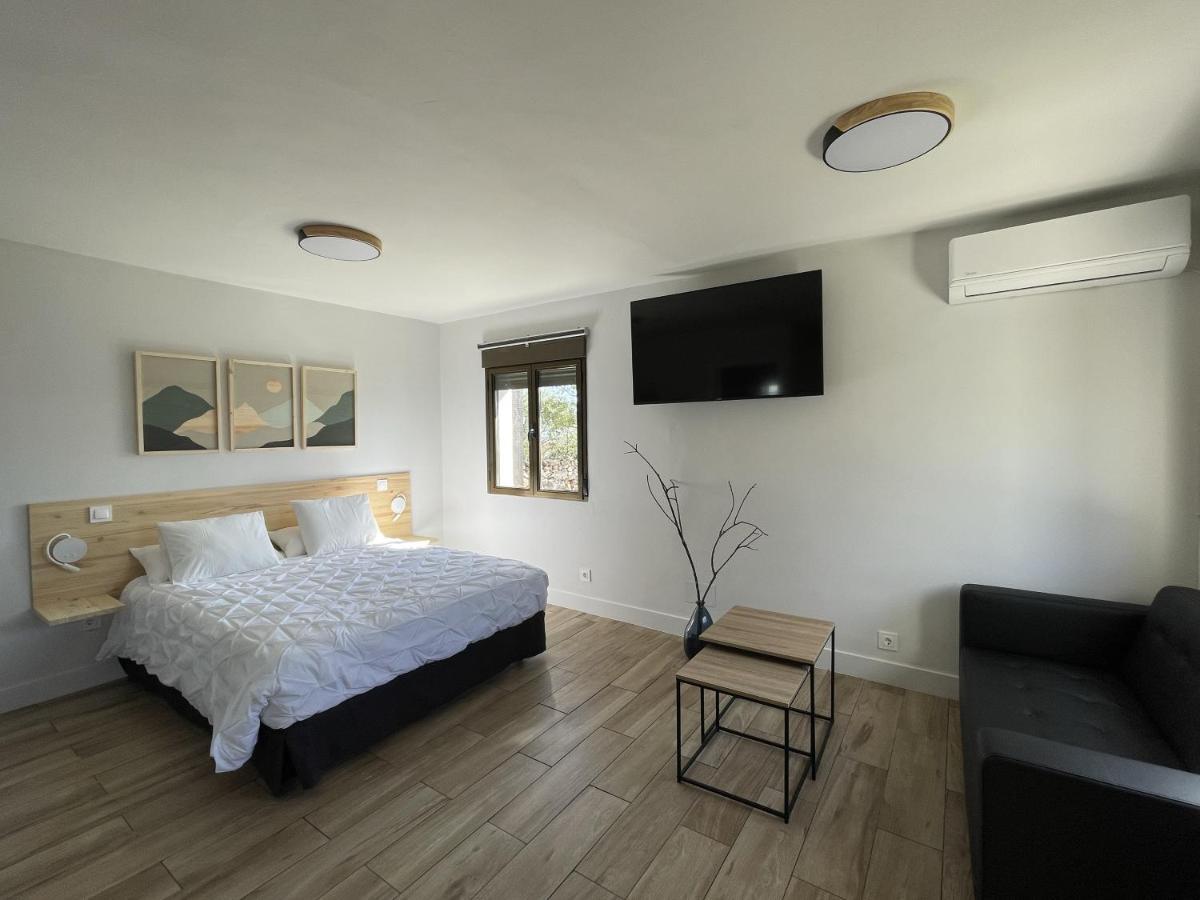Apartamentos Los Pocillos Gargantilla del Lozoya Exteriör bild