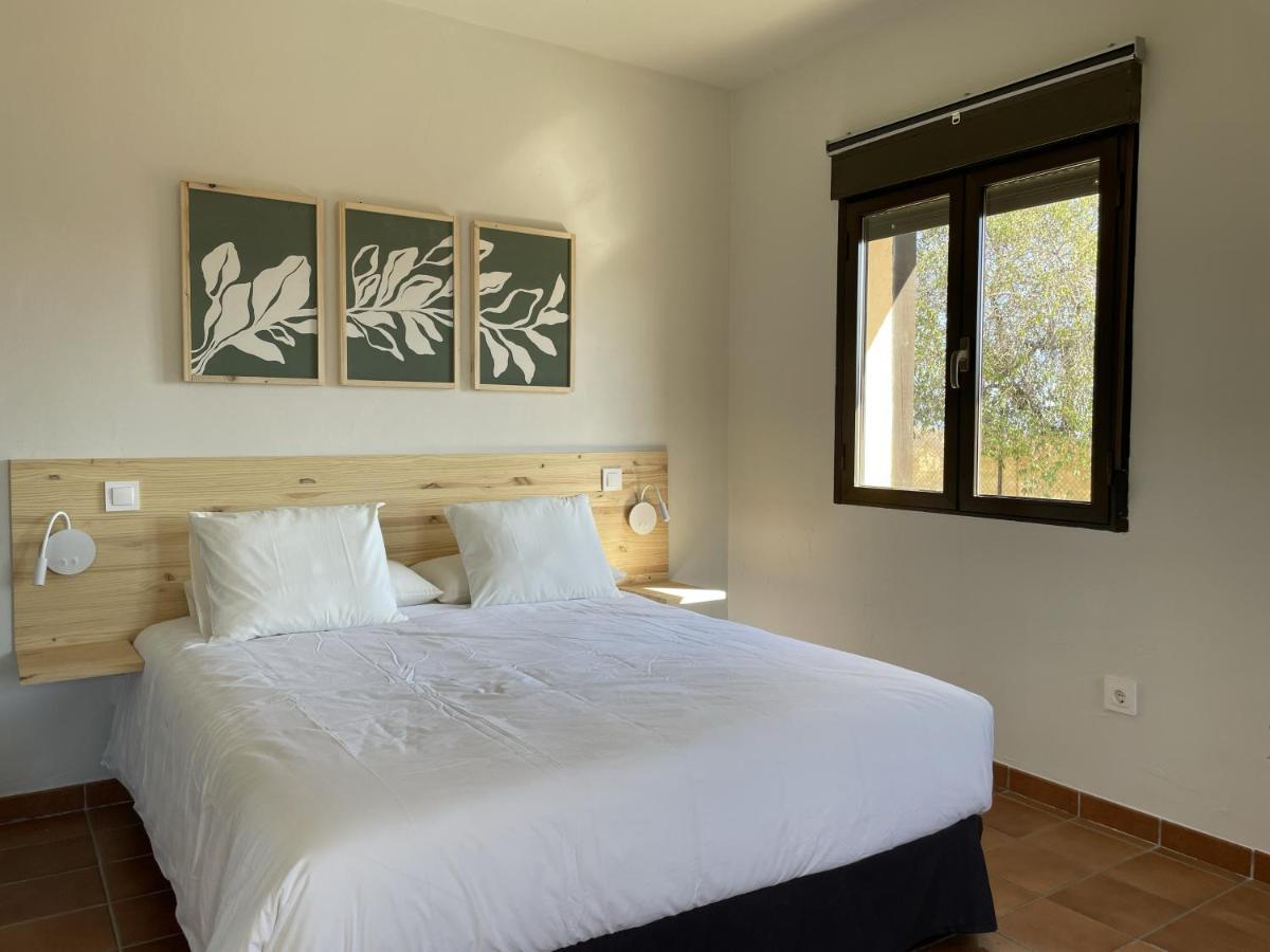 Apartamentos Los Pocillos Gargantilla del Lozoya Exteriör bild