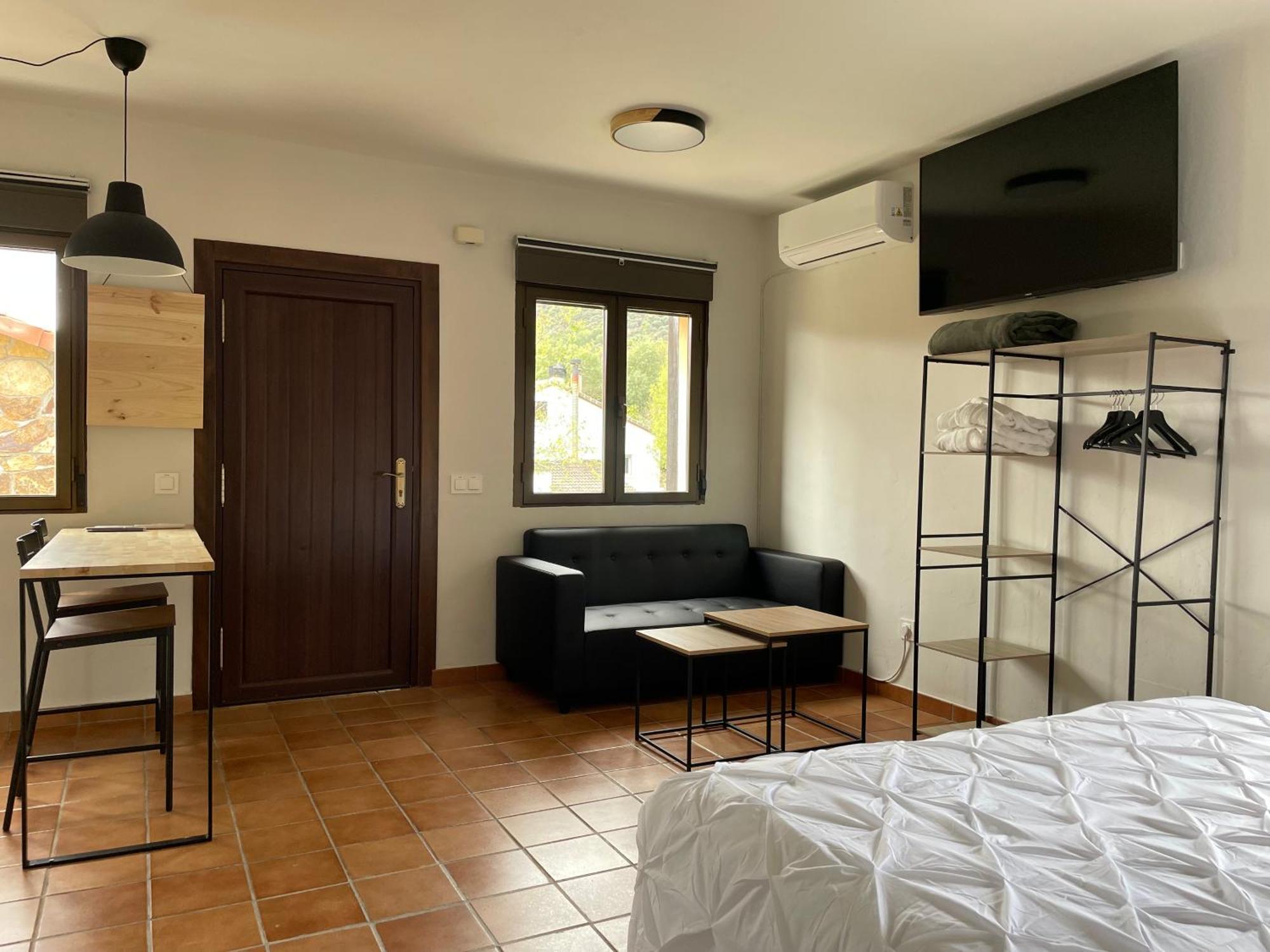 Apartamentos Los Pocillos Gargantilla del Lozoya Exteriör bild