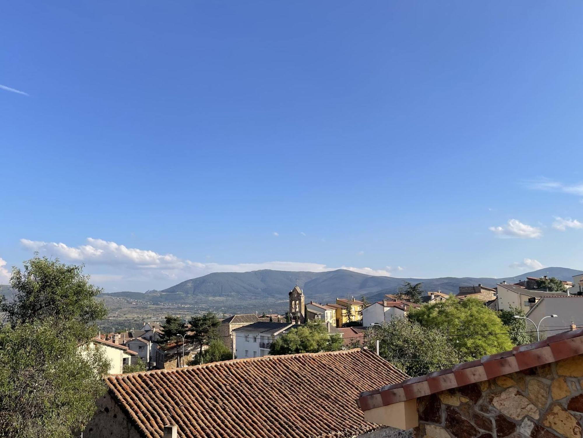 Apartamentos Los Pocillos Gargantilla del Lozoya Exteriör bild